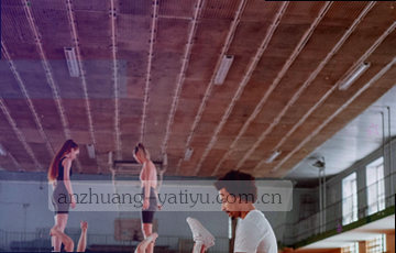 关于页卡片2：资讯筛选站